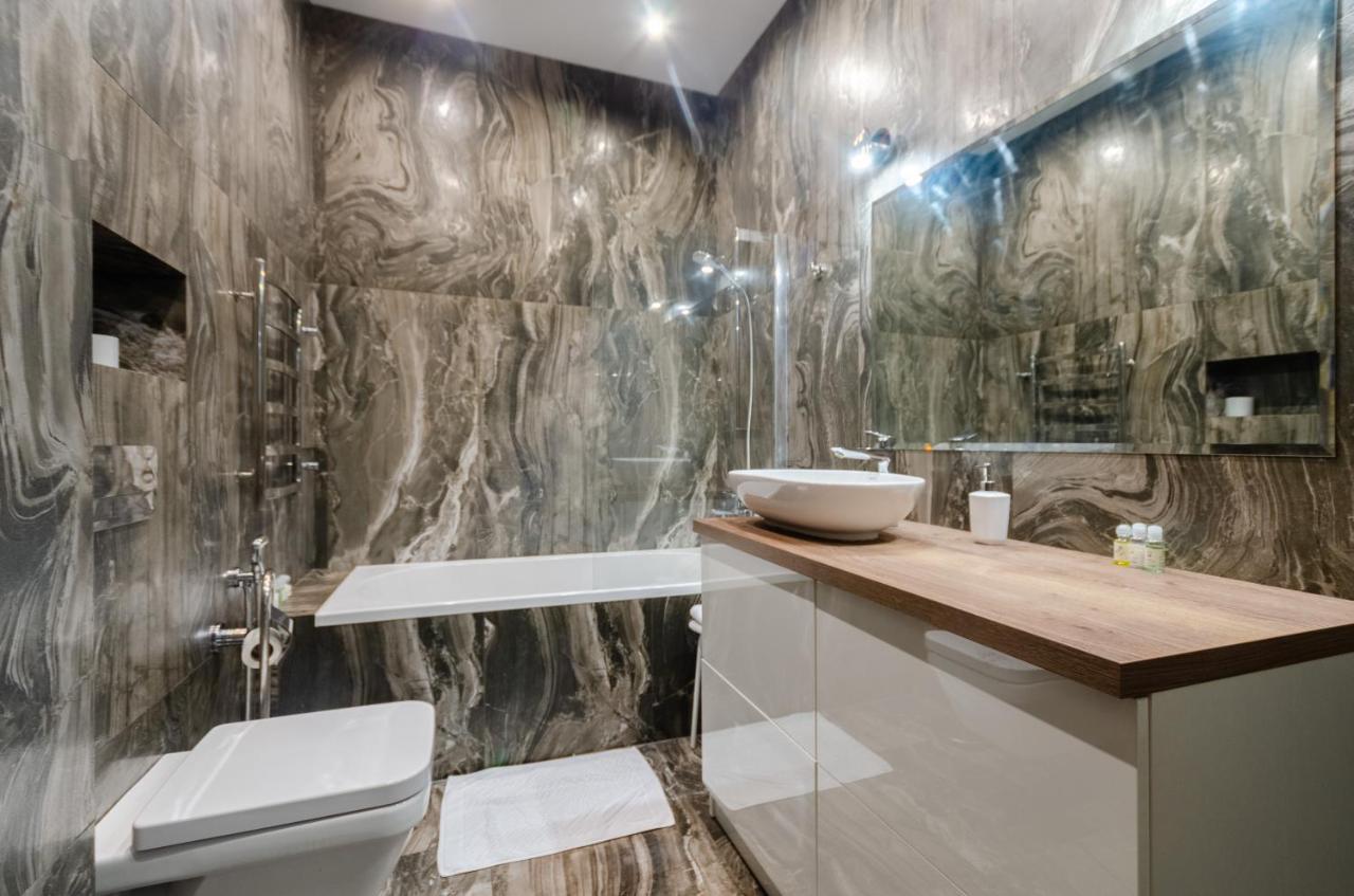 Petrovdom Apartaments 8-188 In Rc Central Park, 7 John Mccain Street 基輔 外观 照片